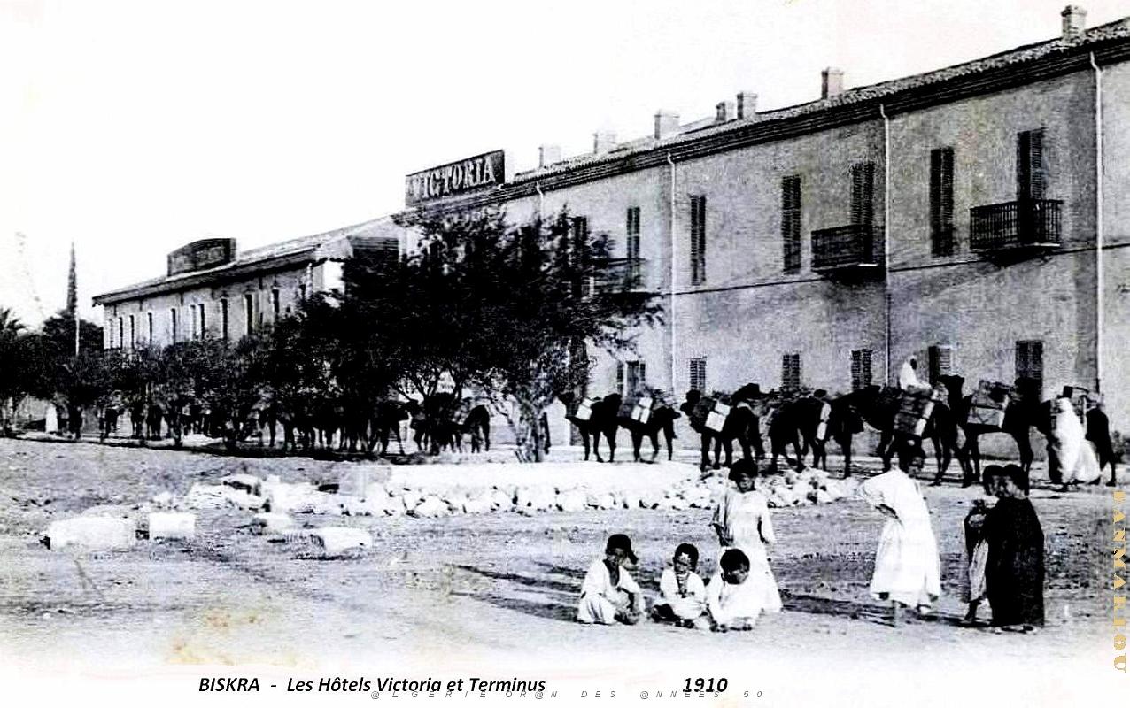 Biskra - Hotels Victoria et Terminus - 1910.jpg